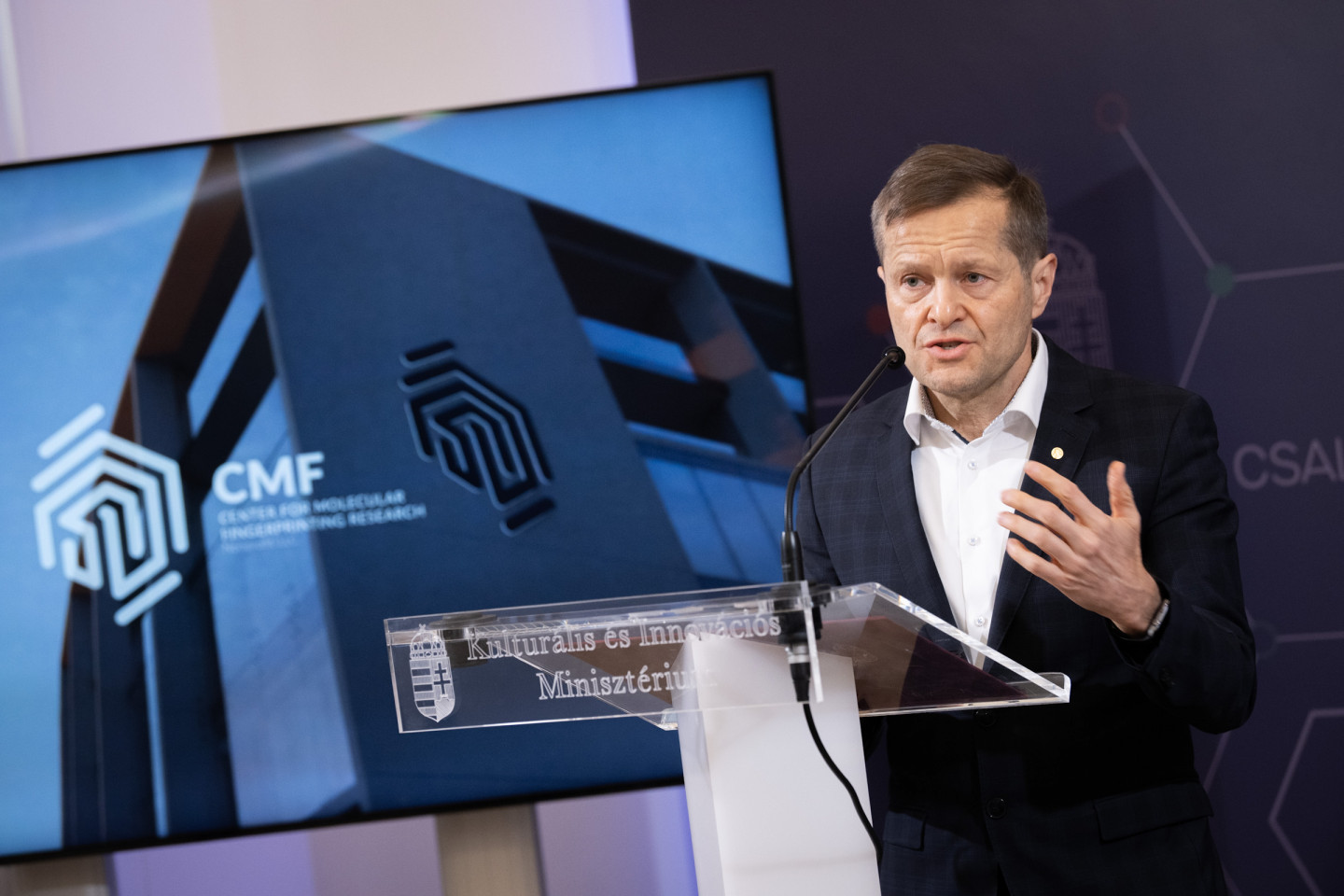 Élvonal: tehetséggondozó és csúcskutatásokat támogató program indul Krausz Ferenc vezetésével