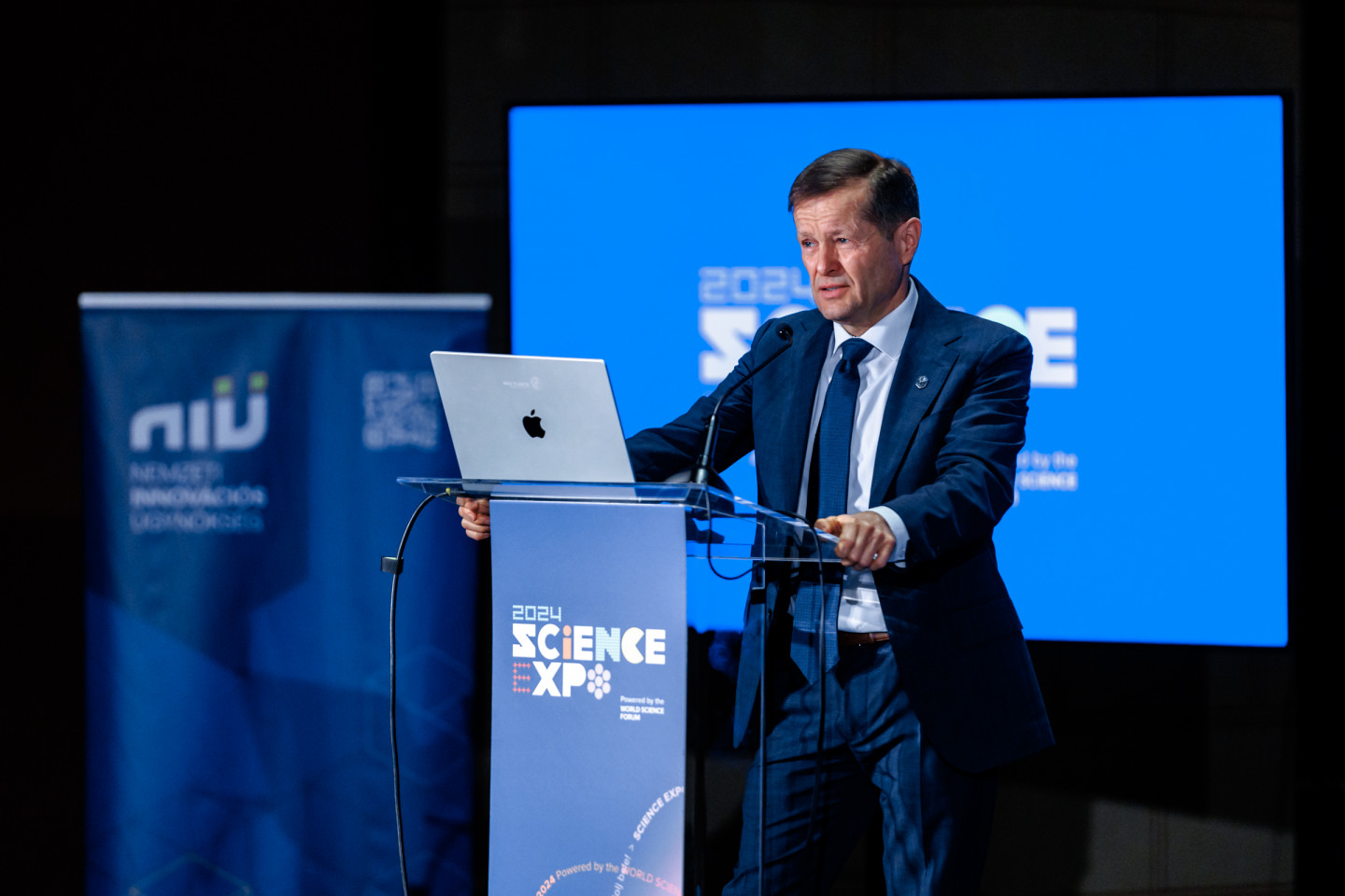 A legjobb dokumentumfilm díját nyerte el Krakkóban a Krausz Ferencet bemutató alkotás